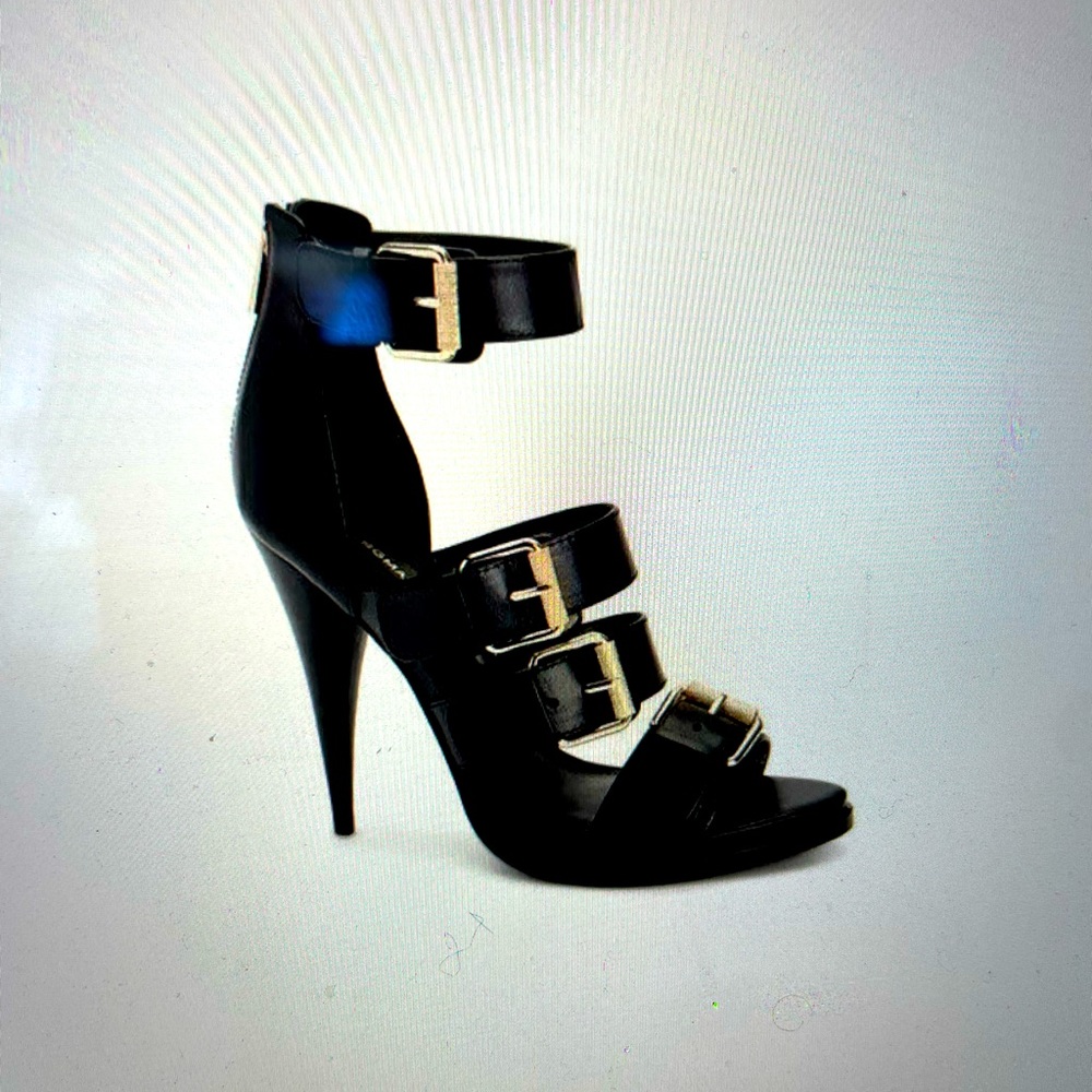 BCBGMAXAZRIA Gloria Buckle Sandals